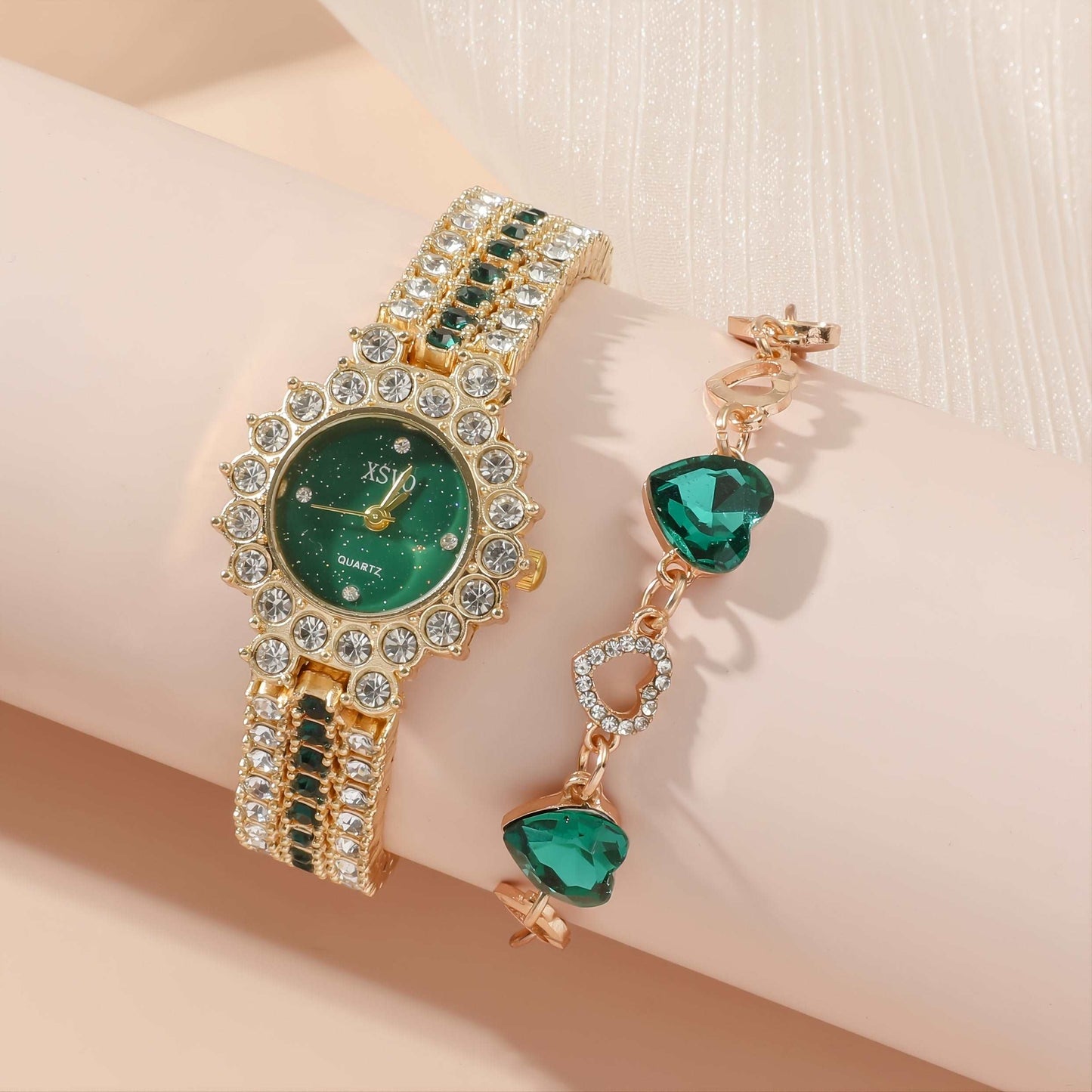 Ravishing Rhinestone Elegance: Ladies Quartz Watch & Bracelet Set